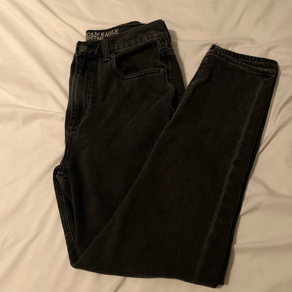 american eagle black high rise mom jeans